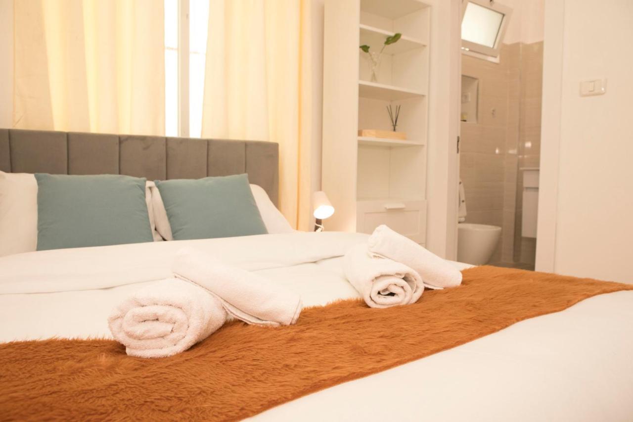 Beautiful Tel-Aviv Port & Beach Dizzengoff Apartments - Host By Bookiz エクステリア 写真